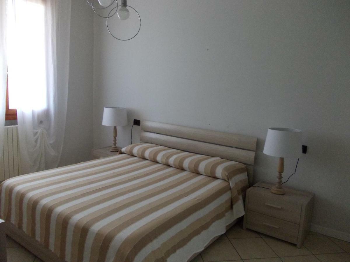 Alessandria Residence 데센자노델가르다 외부 사진